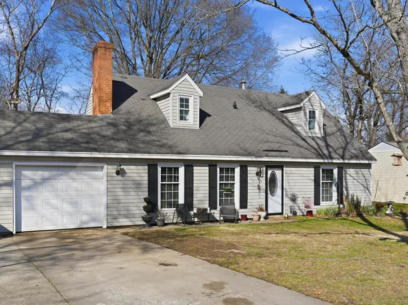 408 Cornelia Dr, Graham, NC 27253