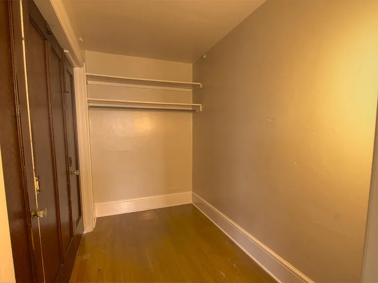 439 University Ave #33 — Photo 4