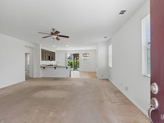5th image of 1325 Serinidad Way