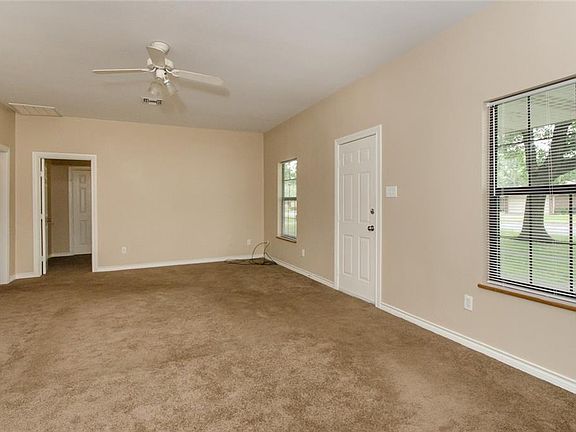 3rd image of 1646 W 3rd Ave