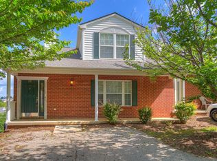 295 Tall Oak Blvd, Christiansburg, VA 24073