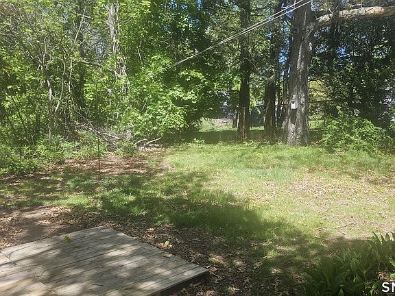 4th image of 1167 Wolcott Road