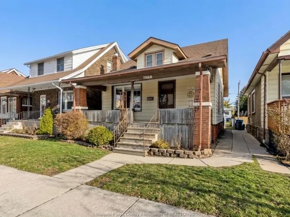 1566 Hall Ave, Windsor, ON N8X 4R7