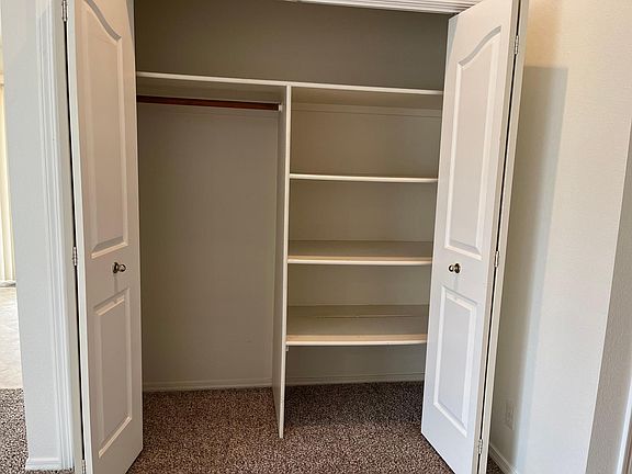 5th image of 8438 W Willowdale Dr