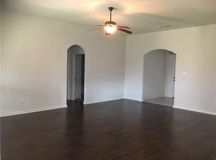 2421 Fall Leaf Ct, Denton, TX 76209