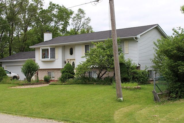 1st image of 10190 W Chaplin Ave