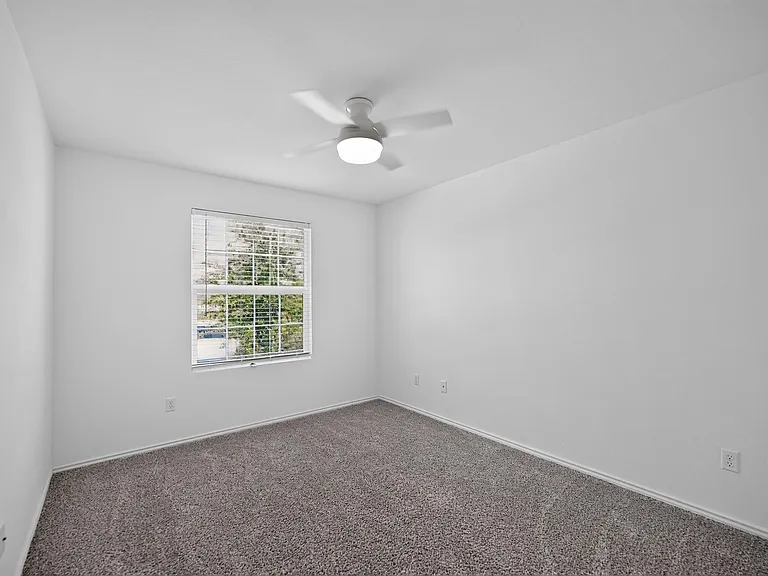 128 Konik Rd — Photo 15