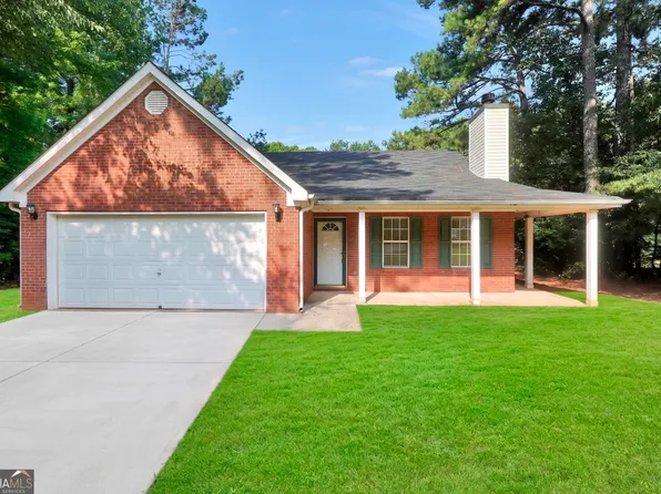 208 Drake Elm Ct, Hampton, GA 30228