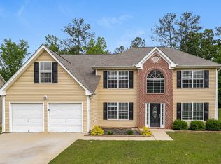 625 Blueangel Dr, Atlanta, GA 30349