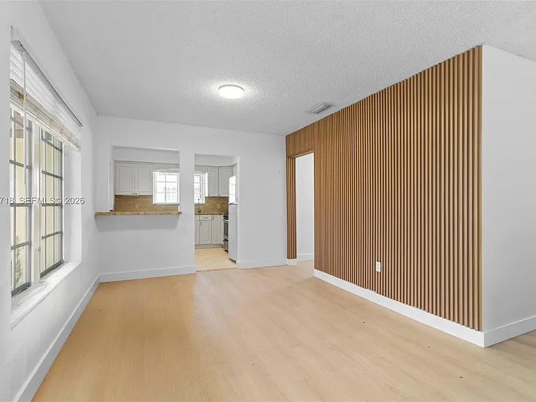 9125 Carlyle Ave — Photo 4