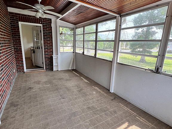 5th image of 9409 Belair Rd