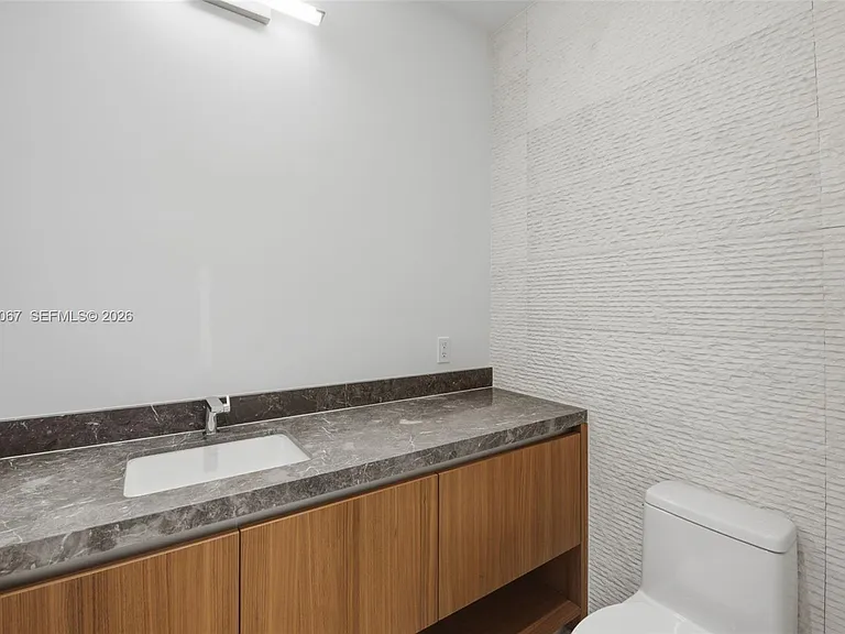 175 SE 25th Rd #3302 — Photo 18