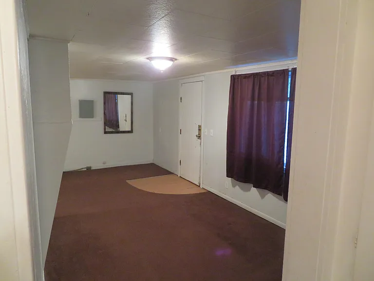 221 W Montana Ave #10 — Photo 3