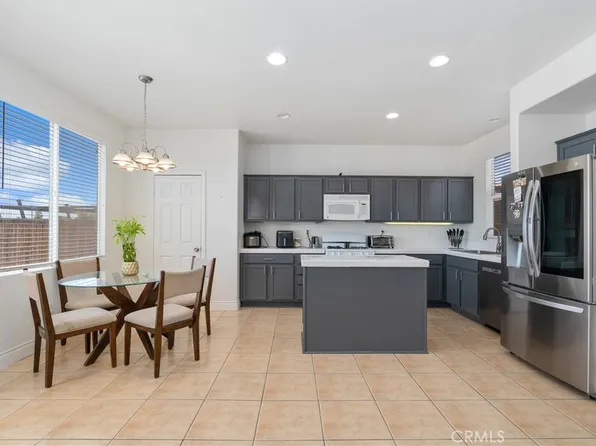11767 Tara Way, Adelanto, CA 92301