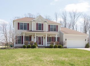 1232 Freeport Dr, Medina, OH 44256