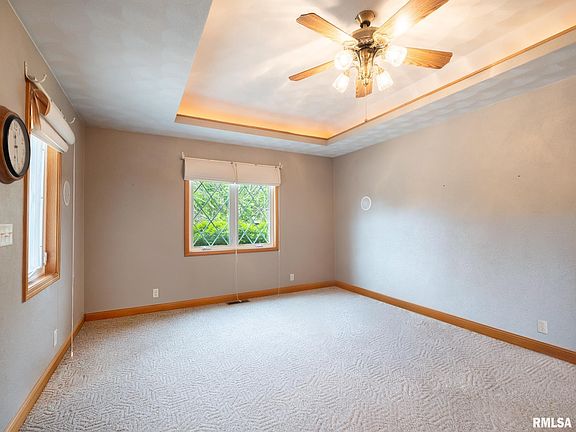 5th image of 104 Conaghan Dr