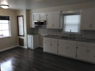 2414 W Hampton Ave, Milwaukee, WI 53209