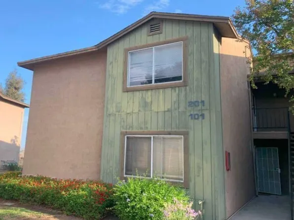 2568 Avenida Del Vis APT 201, Corona, CA 92882