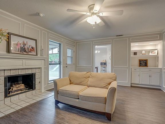 5th image of 408 Kingsbridge Cir
