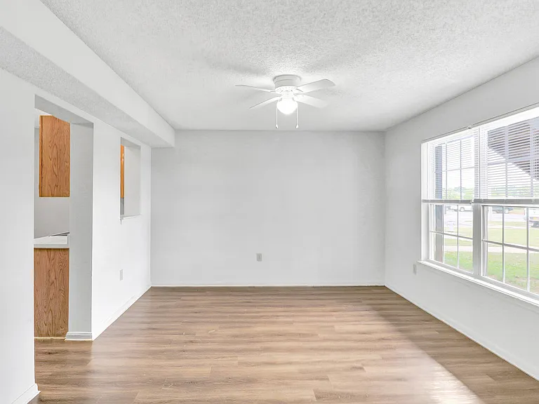 Southwind Place Apartment Homes — Photo 5