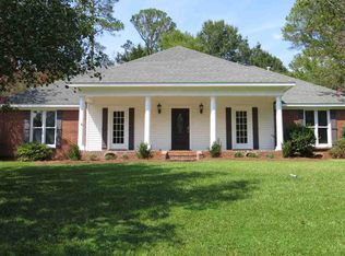 48 Peachtree Ln, Madison, MS 39110