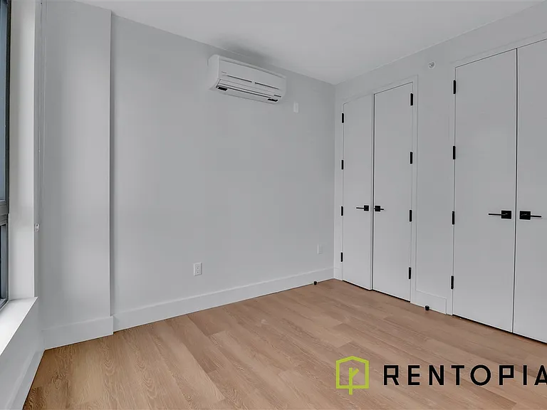 130 Hope St #203N — Photo 4