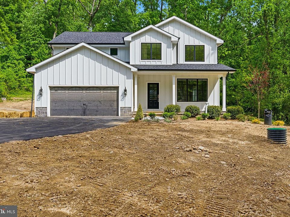 1st image of 77 Spring Rd