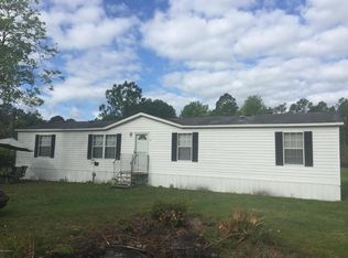 115 S Janet Dr, Crescent City, FL 32112