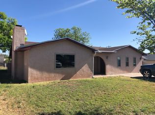 3006 Palo Alto St, Carlsbad, NM 88220