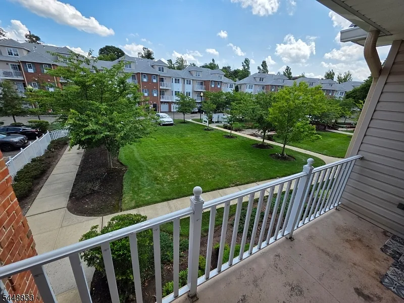 2 bed, 2.0 bath, $3,250 — Photo 4