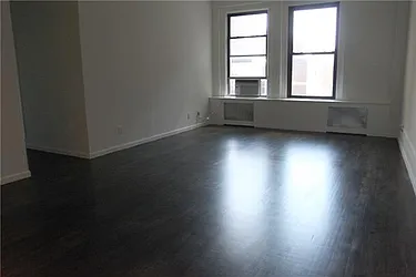 Rented by Platinum Properties