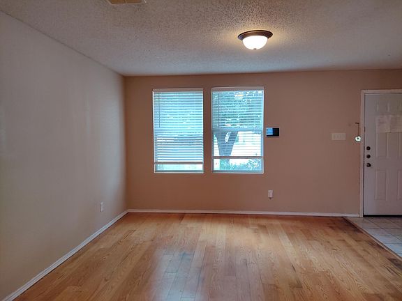 4th image of 1201 McMillan Dr
