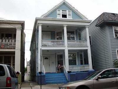 107 Lewis St, Perth Amboy, NJ, 08861