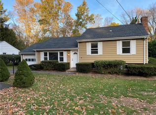 99 Sheephill Rd, Riverside, CT 06878