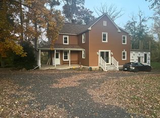 11831 Harford Rd, Glen Arm, MD 21057