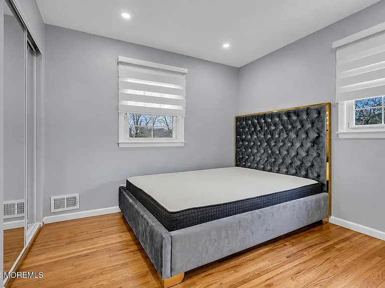 522 W Lincoln Ave — Photo 17