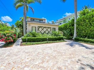 550 3rd Ave N, Naples, FL 34102