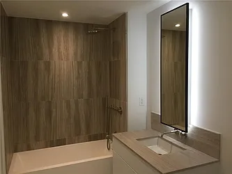 Rented by R New York