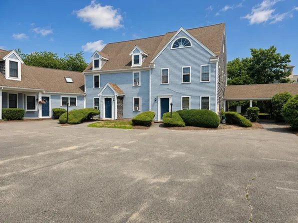 316 Sea Street APT I, Hyannis, MA 02601