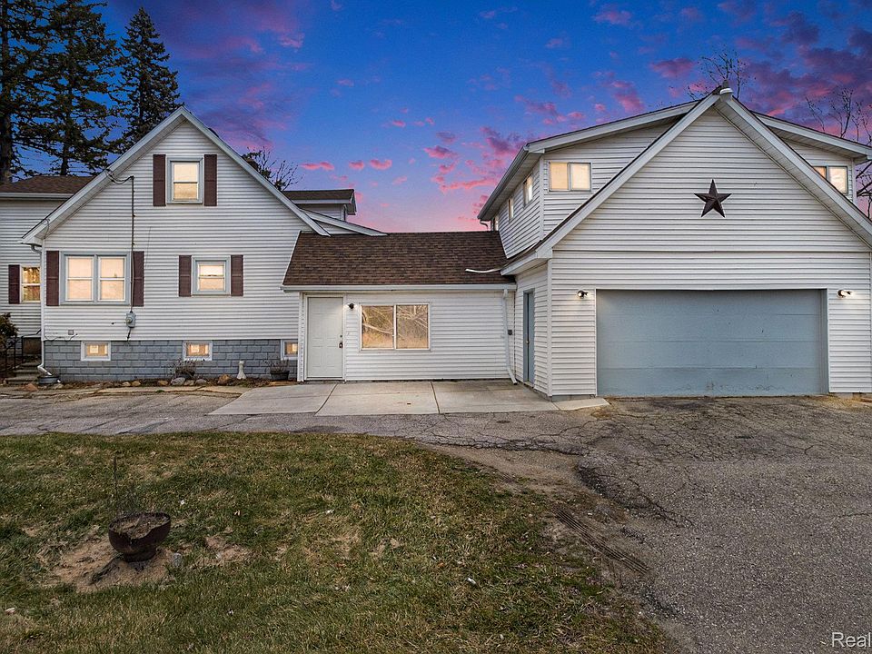 1st image of 4138 Lapeer Rd