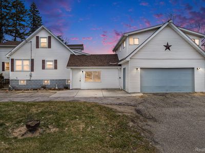 4138 Lapeer Rd, Burton, MI, 48509
