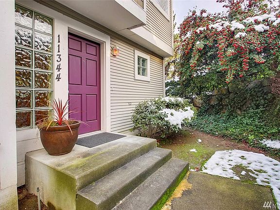 2nd image of 11344 NE 67th St