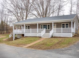 227 Lime Ridge Rd, Poughquag, NY 12570