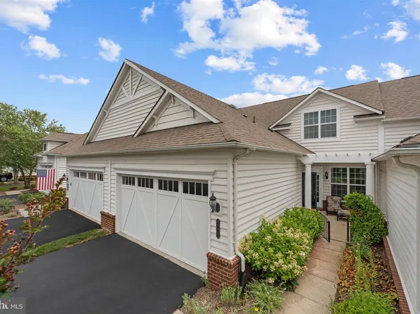 44442 Cruden Bay Dr, Ashburn, VA 20147