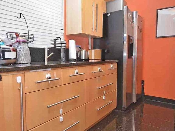 4th image of 7002 Boulevard #12I