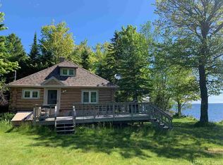 12901 Jacob Dr, Pelkie, MI 49958