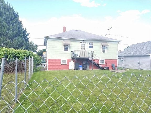 4th image of 1709 1/2 Plainfield Pike