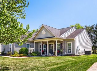 2432 Parkwood Dr, Murfreesboro, TN 37128