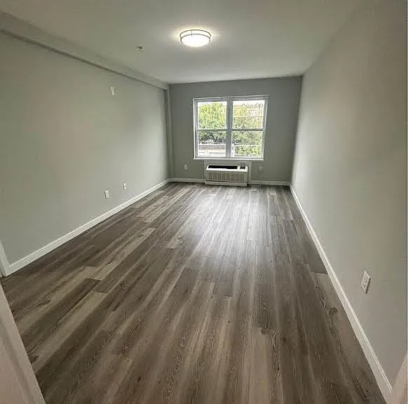 169 16th Ave #301 — Photo 9