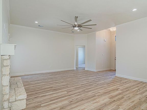5th image of 1707 Cottonwood Ave